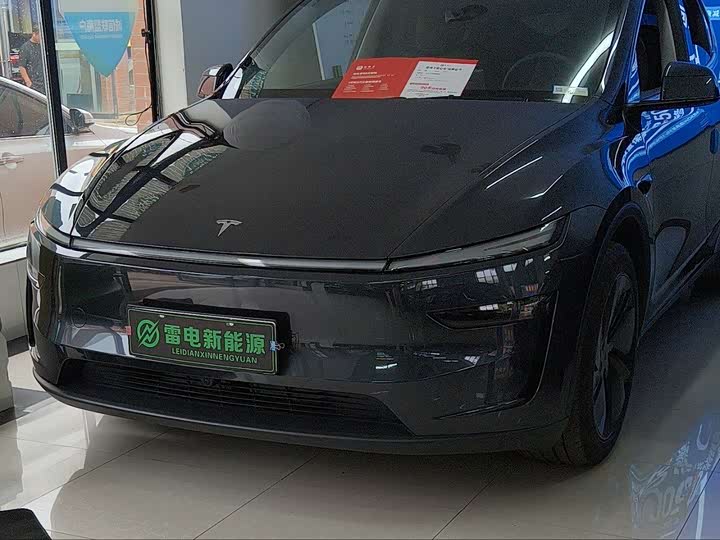 Model Y 2025 RWD - zdjęcie 7