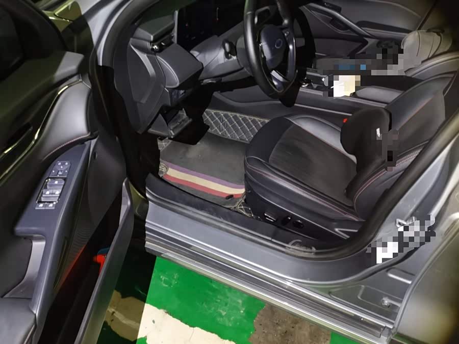 Mondeo 2023 EcoBoost 180 Comfort - zdjęcie 17