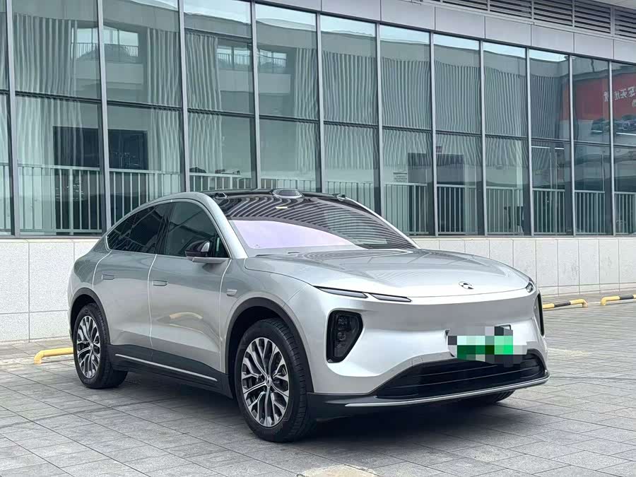NIO EC6 2024 75kWh - zdjęcie 3