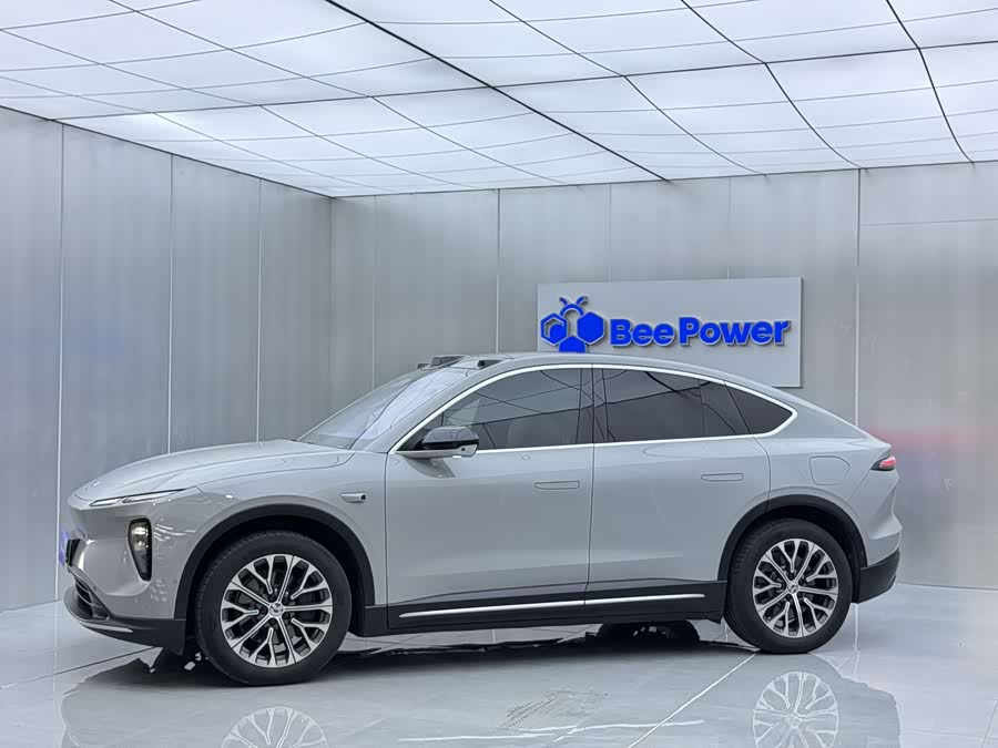 NIO EC6 2024 75kWh - zdjęcie 4