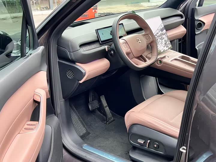 NIO ES6 2023 75kWh - zdjęcie 14