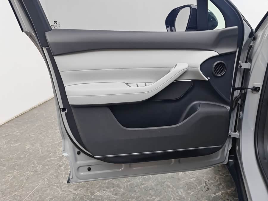 NIO ES6 2024 75kWh - zdjęcie 19