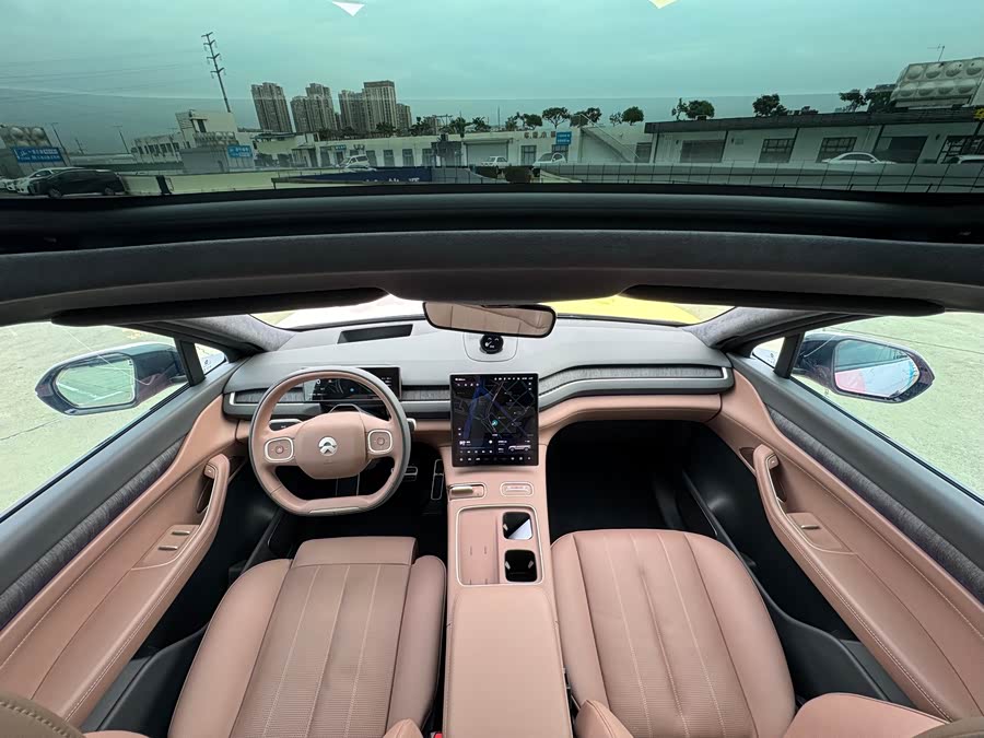 NIO ES8 2023 75kWh Executive - zdjęcie 13