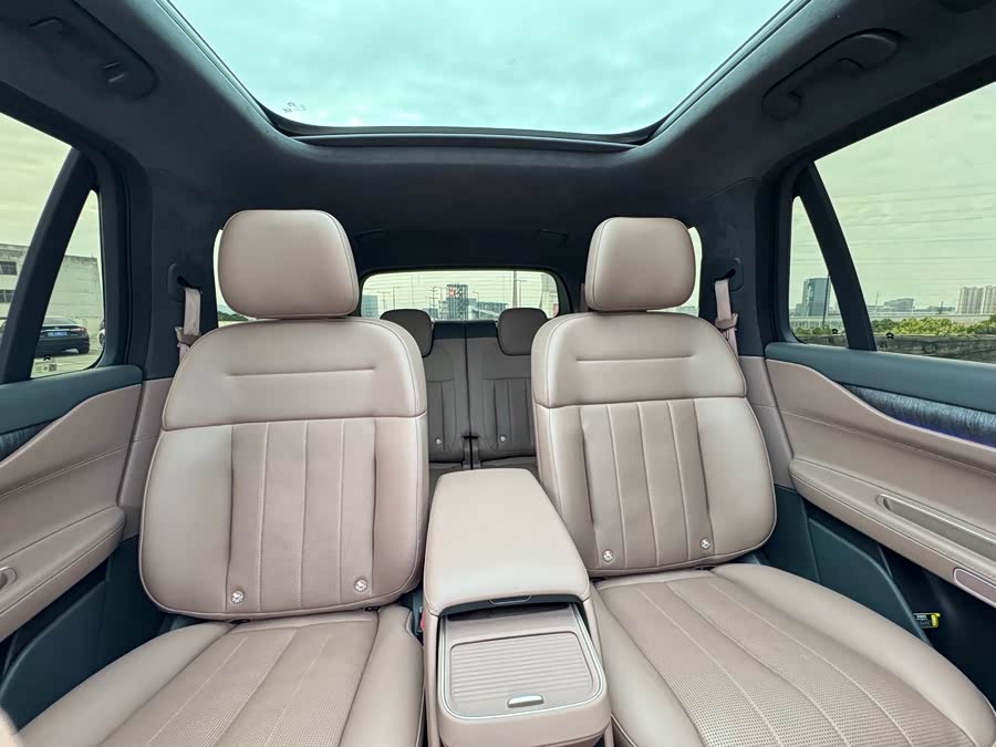 NIO ES8 2023 75kWh Executive - zdjęcie 16