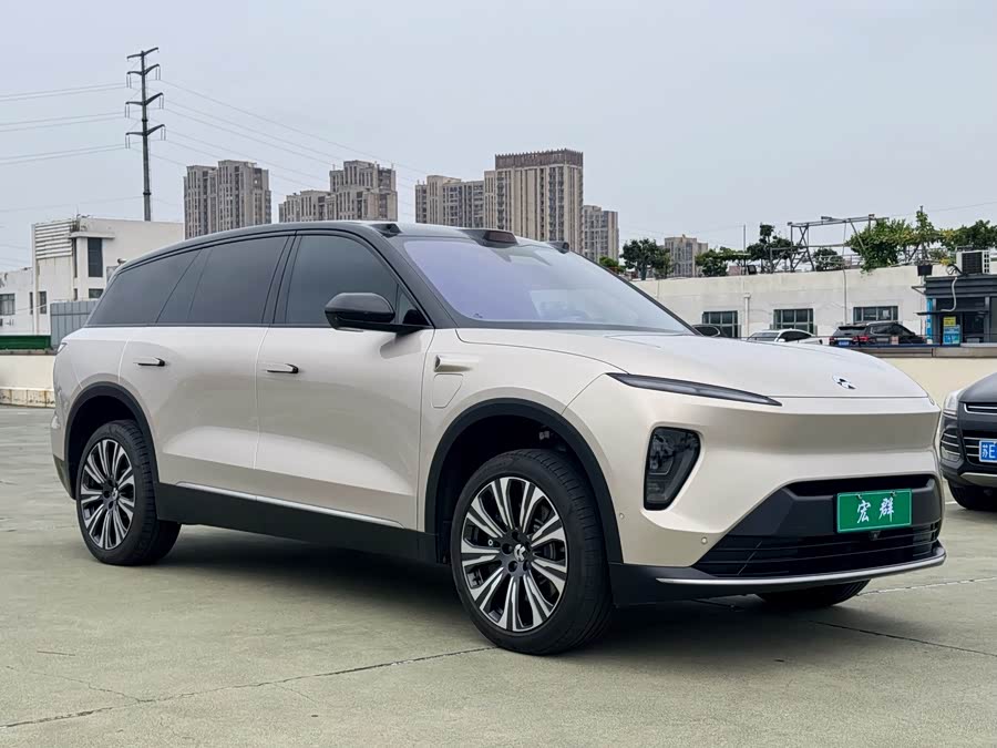 NIO ES8 2023 75kWh Executive - zdjęcie 3