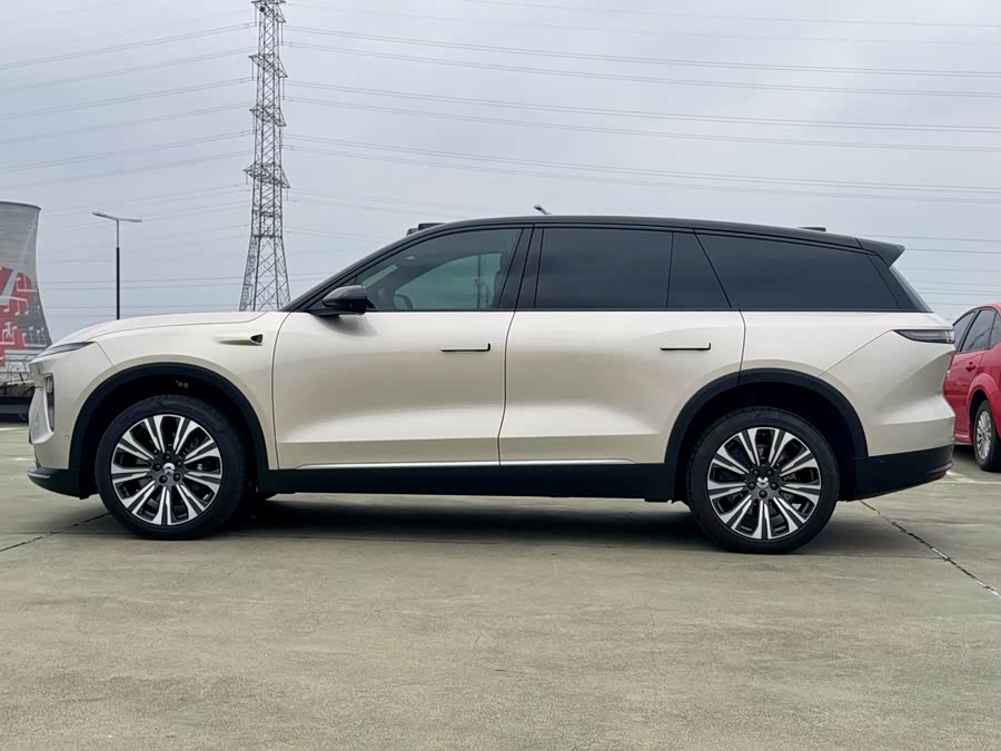 NIO ES8 2023 75kWh Executive - zdjęcie 7