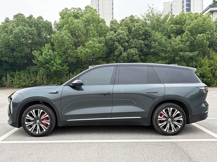 NIO ES8 2024 75kWh Executive Edition - zdjęcie 15
