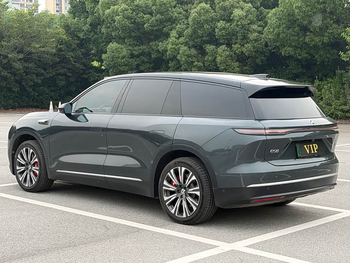 NIO ES8 2024 75kWh Executive Edition - zdjęcie 18
