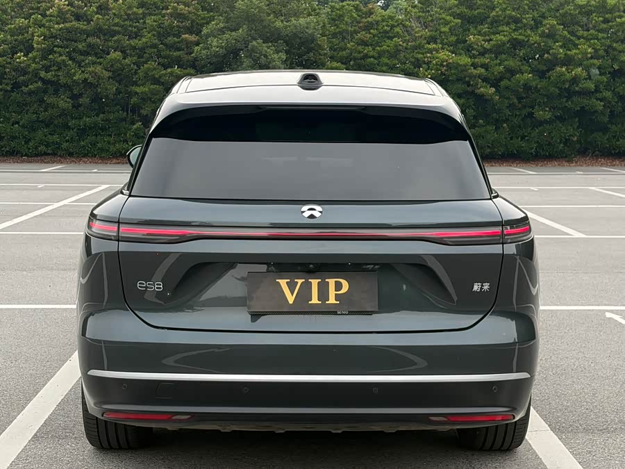 NIO ES8 2024 75kWh Executive Edition - zdjęcie 5