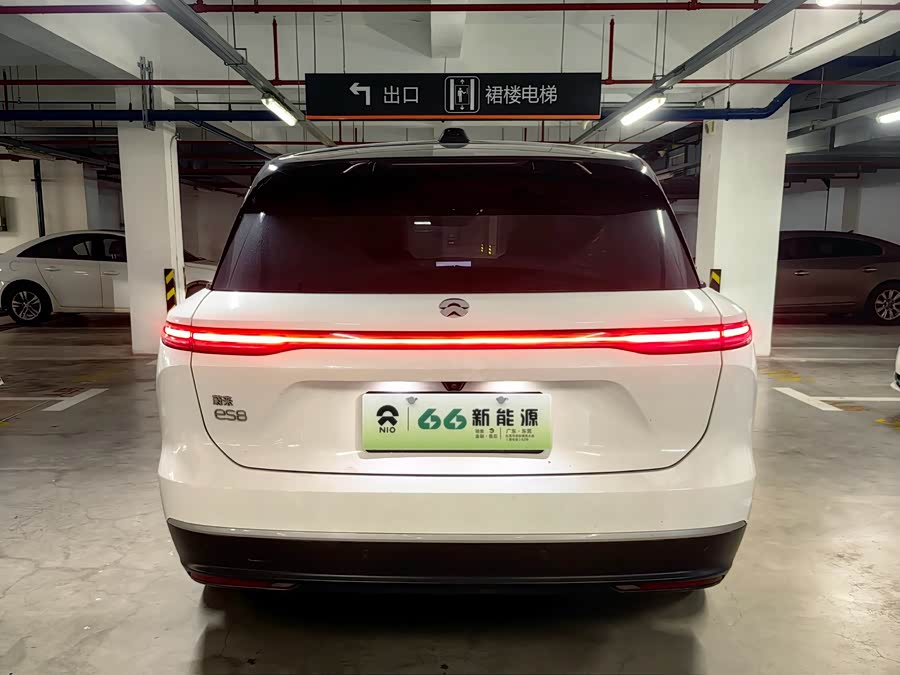 NIO ES8 2024 75kWh Executive Edition - zdjęcie 6
