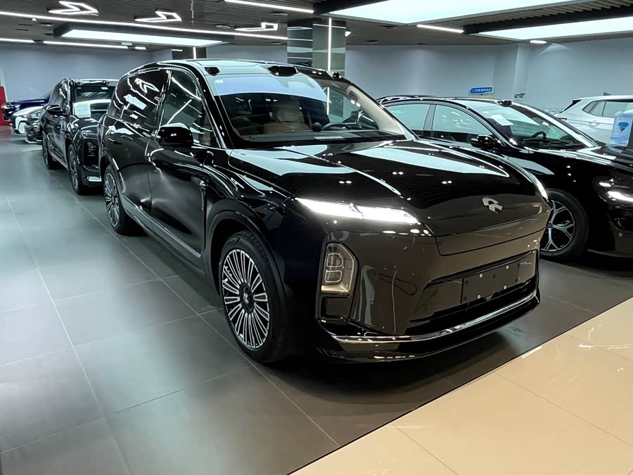 NIO ES8 2026 6-Seater Executive Luxury - zdjęcie 2