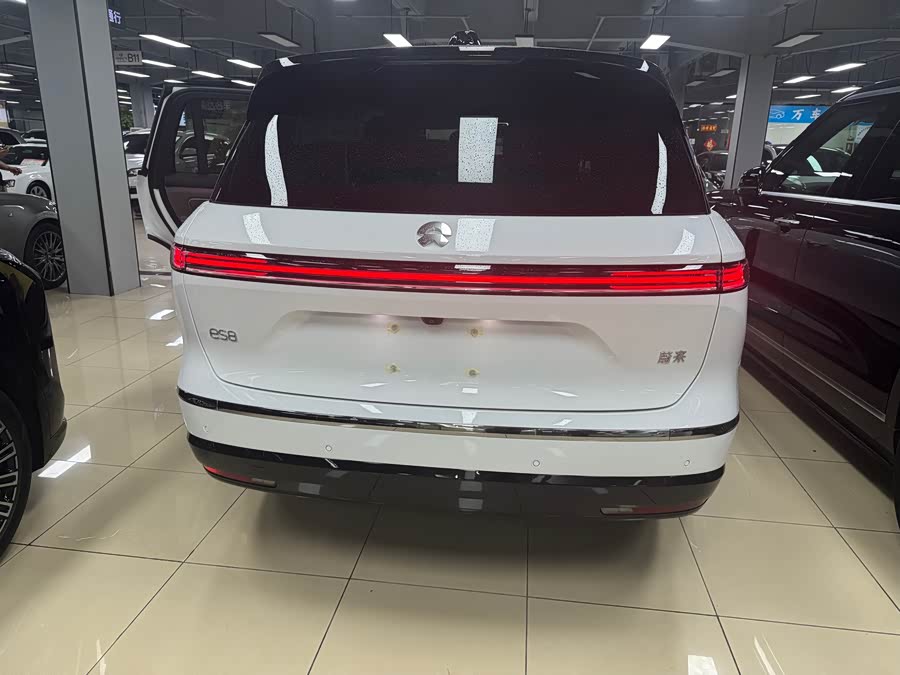 NIO ES8 2026 6-Seater Executive Luxury - zdjęcie 4