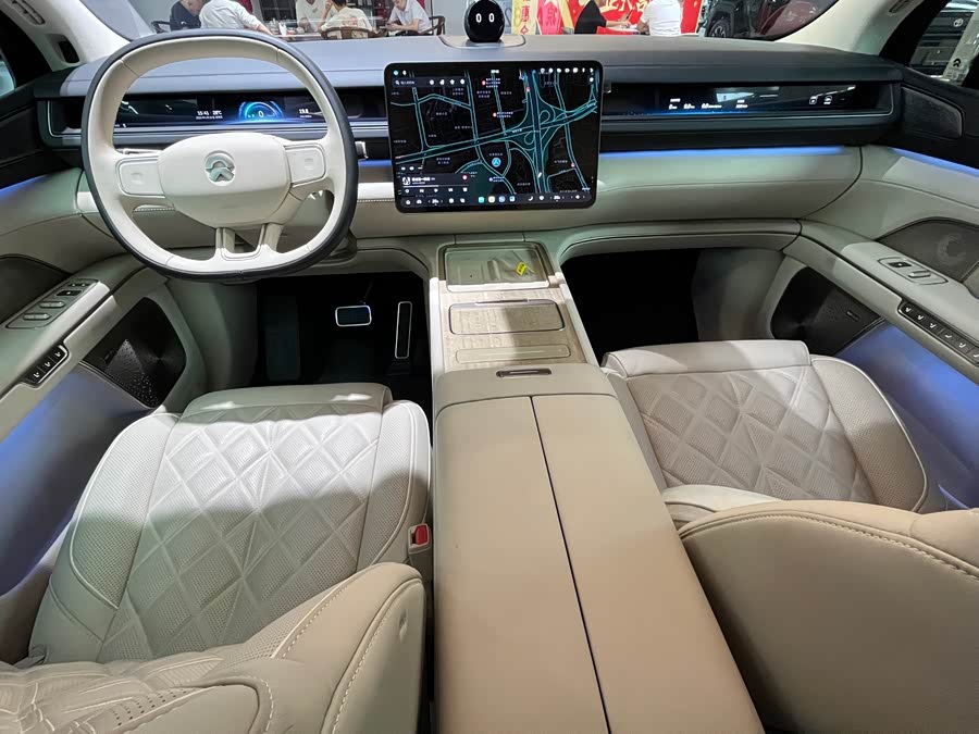 NIO ES8 2026 6-Seater Executive Luxury - zdjęcie 5