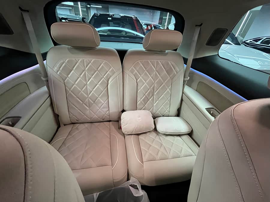 NIO ES8 2026 6-Seater Executive Luxury - zdjęcie 9