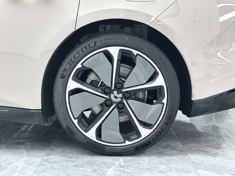 NIO ET5 2025 75kWh - zdjęcie 13