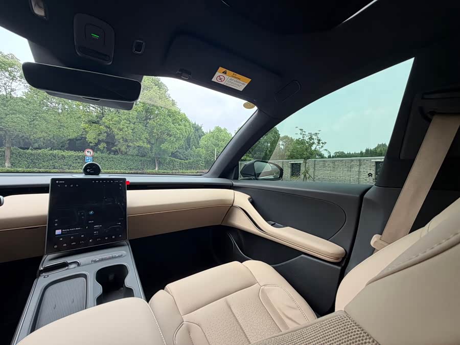 NIO ET5T 2024 75kWh Touring - zdjęcie 10