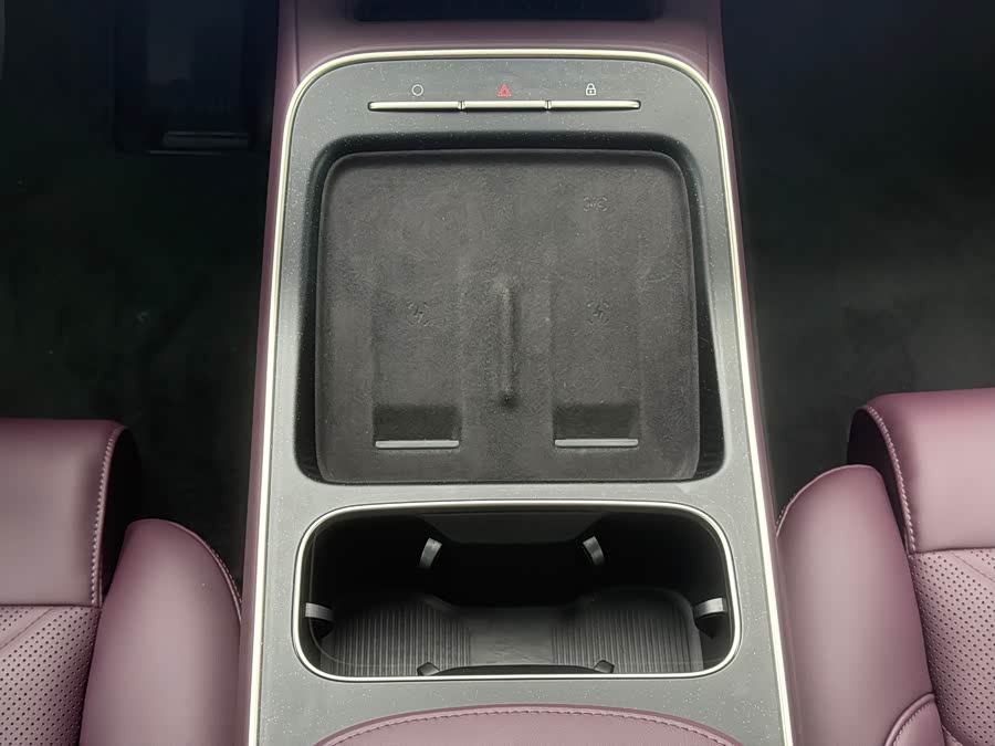 NIO ET5T 2025 75kWh Touring - zdjęcie 12