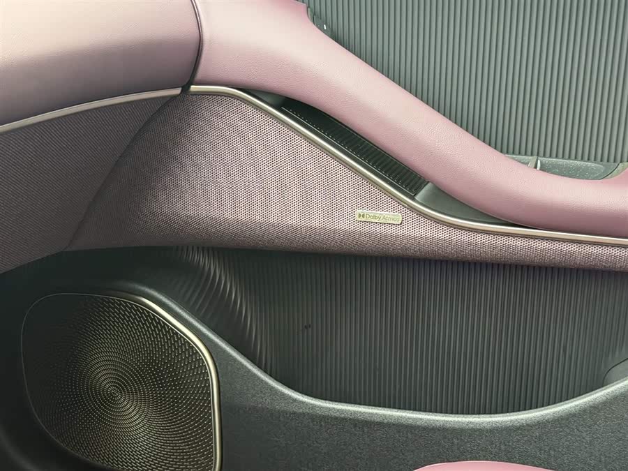 NIO ET5T 2025 75kWh Touring - zdjęcie 18