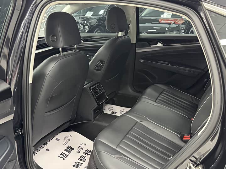 Passat 2023 330TSI Elite Edition - zdjęcie 14