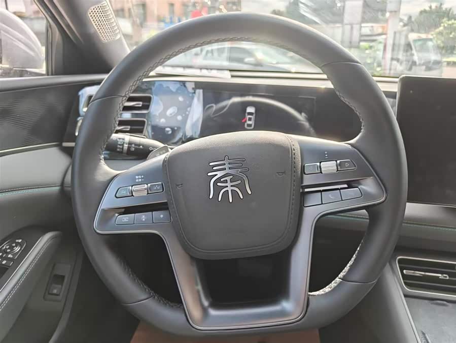 Qin L 2025 DM-i Intelligent Driving 120KM Beyond - zdjęcie 12