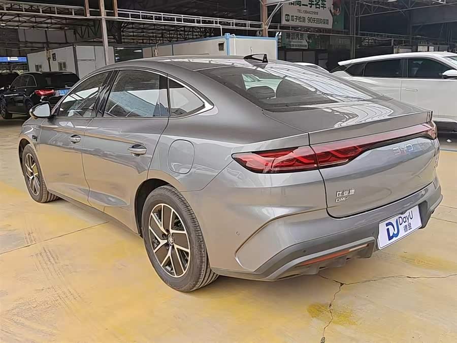 Qin L 2025 DM-i Intelligent Driving 120KM Beyond - zdjęcie 4