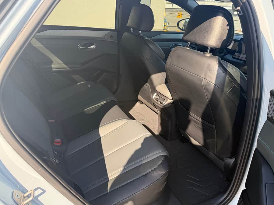 Qin L 2025 EV 545KM Super - zdjęcie 11