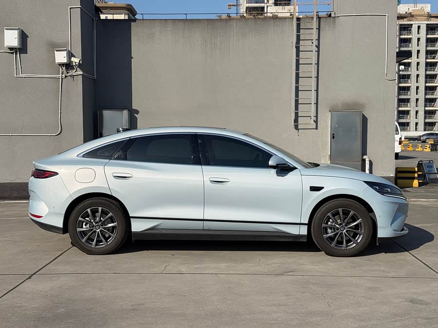 Qin L 2025 EV 545KM Super - zdjęcie 4