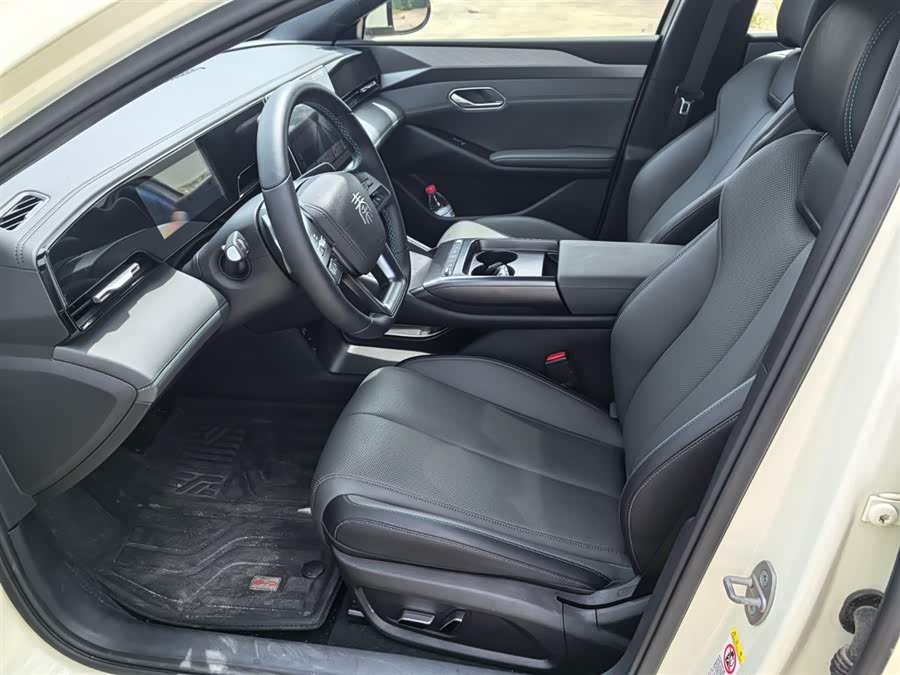 Qin L 2025 EV 545KM Super - zdjęcie 6