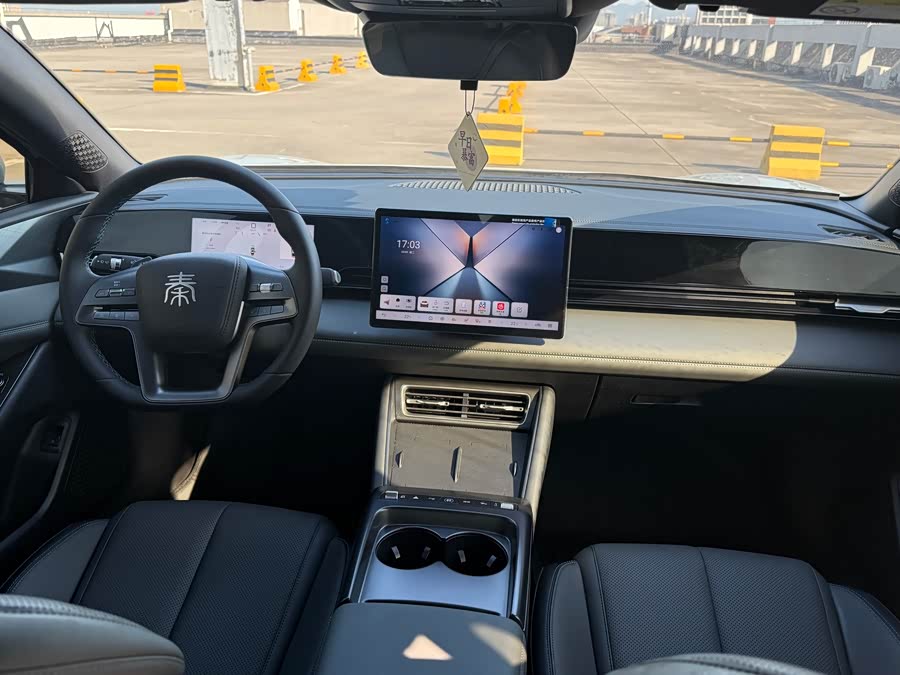 Qin L 2025 EV 545KM Super - zdjęcie 8