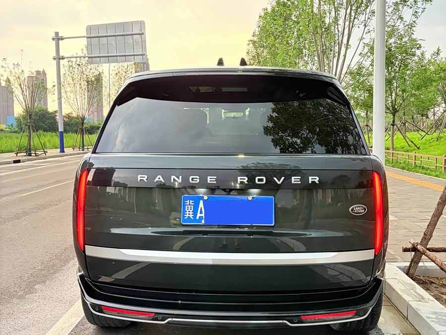 Range Rover 2023 3.0 L6 400PS Exemplary Long Version - zdjęcie 6