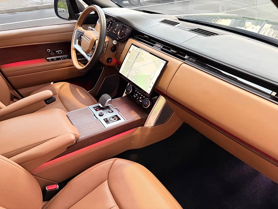 Range Rover 2023 3.0 L6 400PS Exemplary Long Version - zdjęcie 9