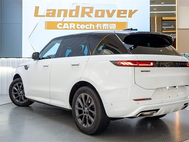Range Rover Sport 2024 400PS Dynamic SE - zdjęcie 6