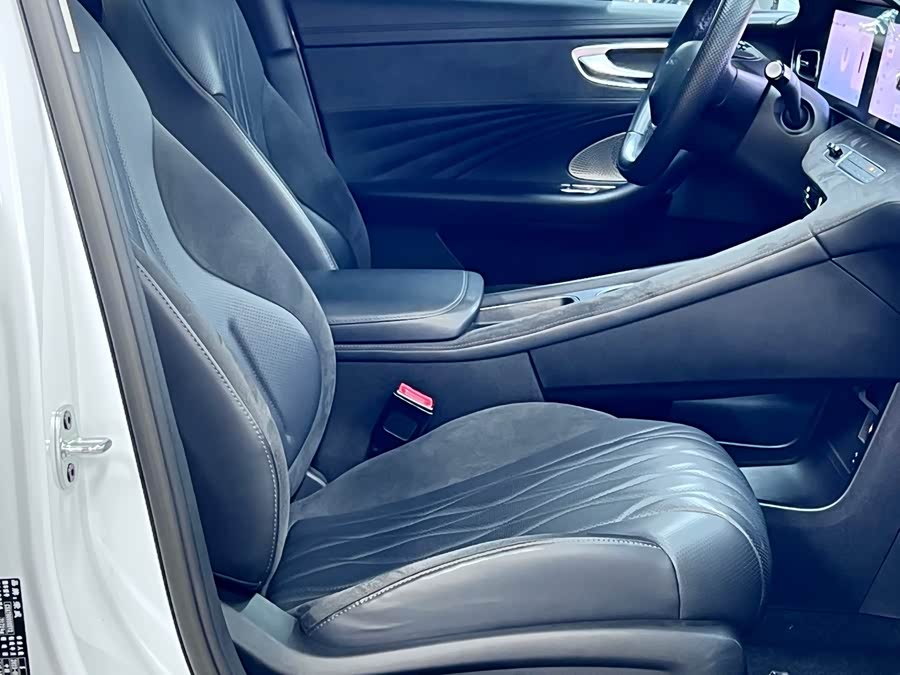Roewe D7 2023 EV 510km RWD Flagship - zdjęcie 14