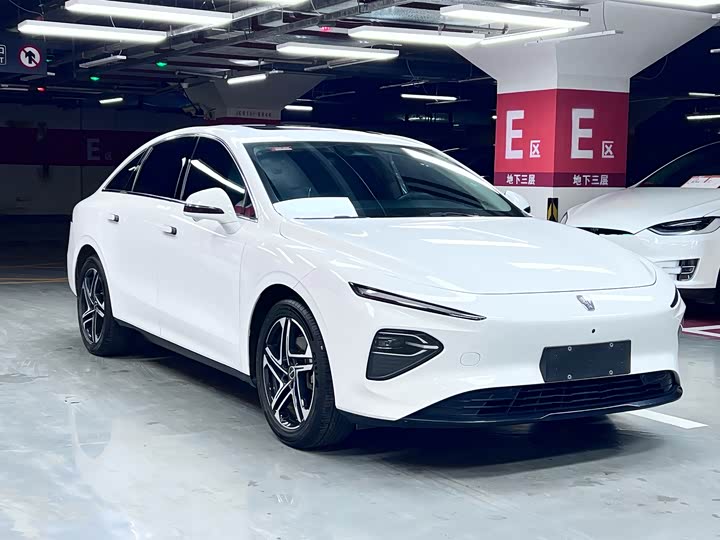 Roewe D7 2023 EV 510km RWD Flagship - zdjęcie 17
