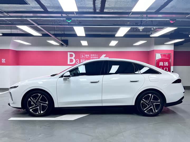 Roewe D7 2023 EV 510km RWD Flagship - zdjęcie 18