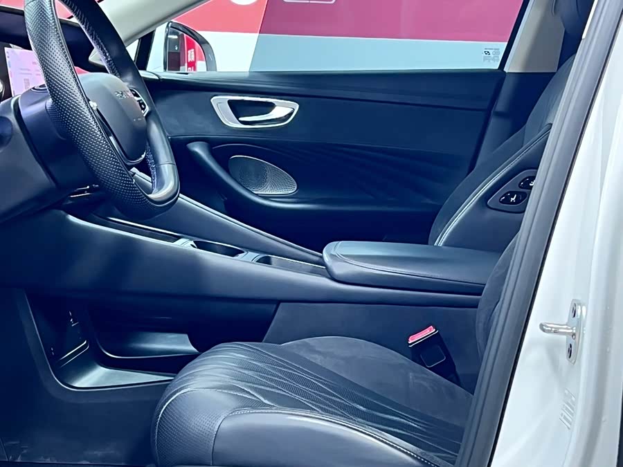 Roewe D7 2023 EV 510km RWD Flagship - zdjęcie 7