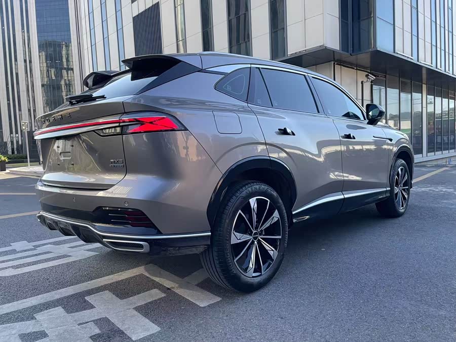 Roewe RX5 2023 1.5T Super Elite - zdjęcie 8