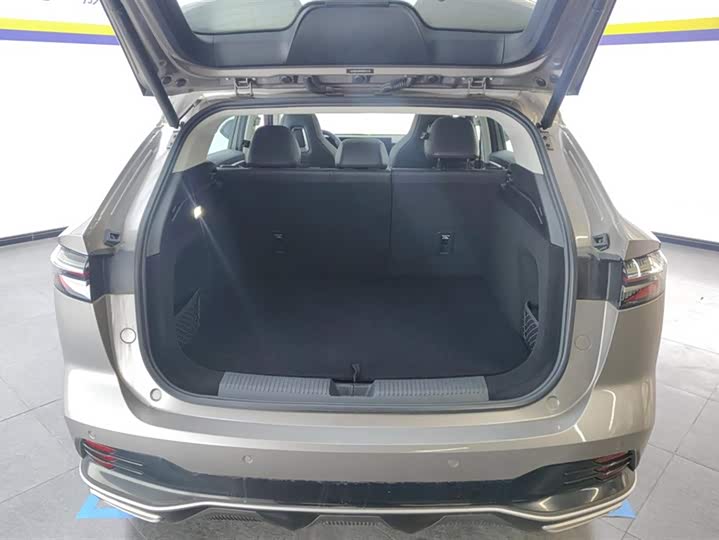 Roewe RX5 New Energy 2023 eRX5 Super Hybrid Superior - zdjęcie 20
