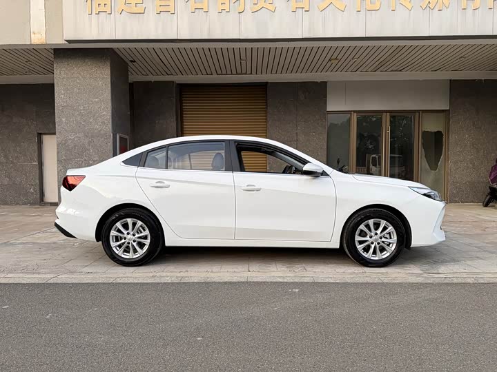 Roewe i5 2026 1.5L CVT Luxury - zdjęcie 19