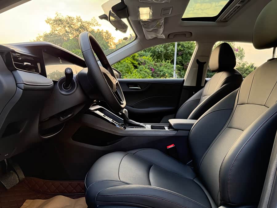 Roewe i5 2026 1.5L CVT Luxury - zdjęcie 9