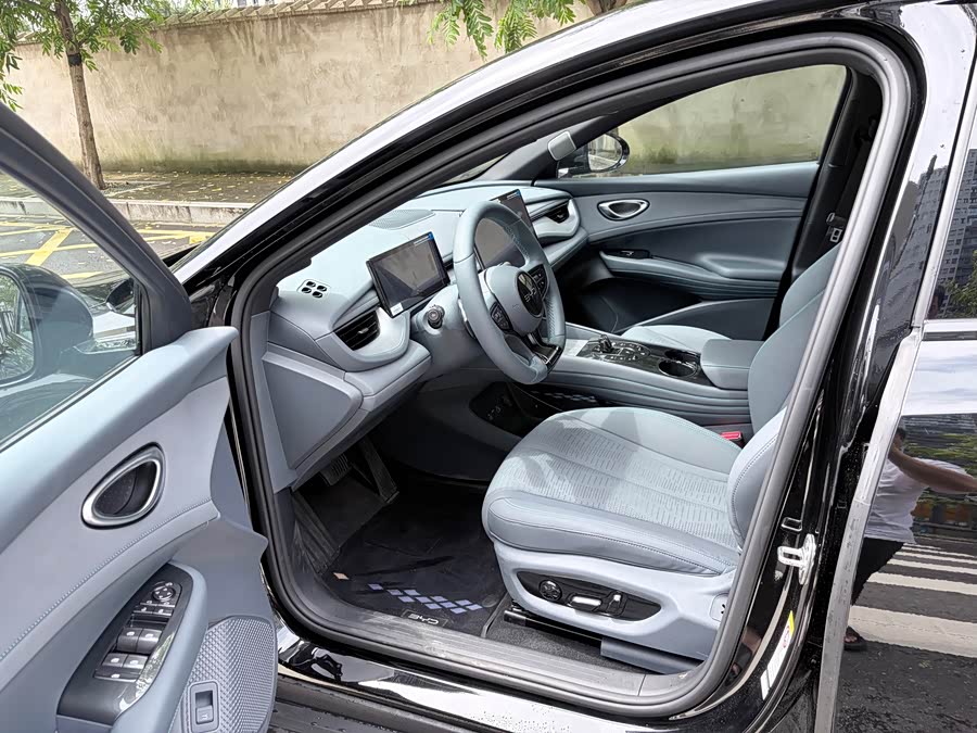 Seal 06GT 2025 Smart Drive 605 Heat Wave - zdjęcie 11