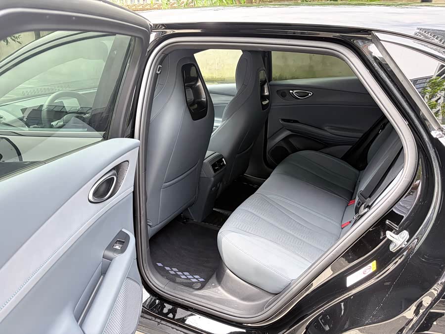 Seal 06GT 2025 Smart Drive 605 Heat Wave - zdjęcie 12