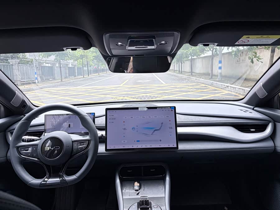Seal 06GT 2025 Smart Drive 605 Heat Wave - zdjęcie 9