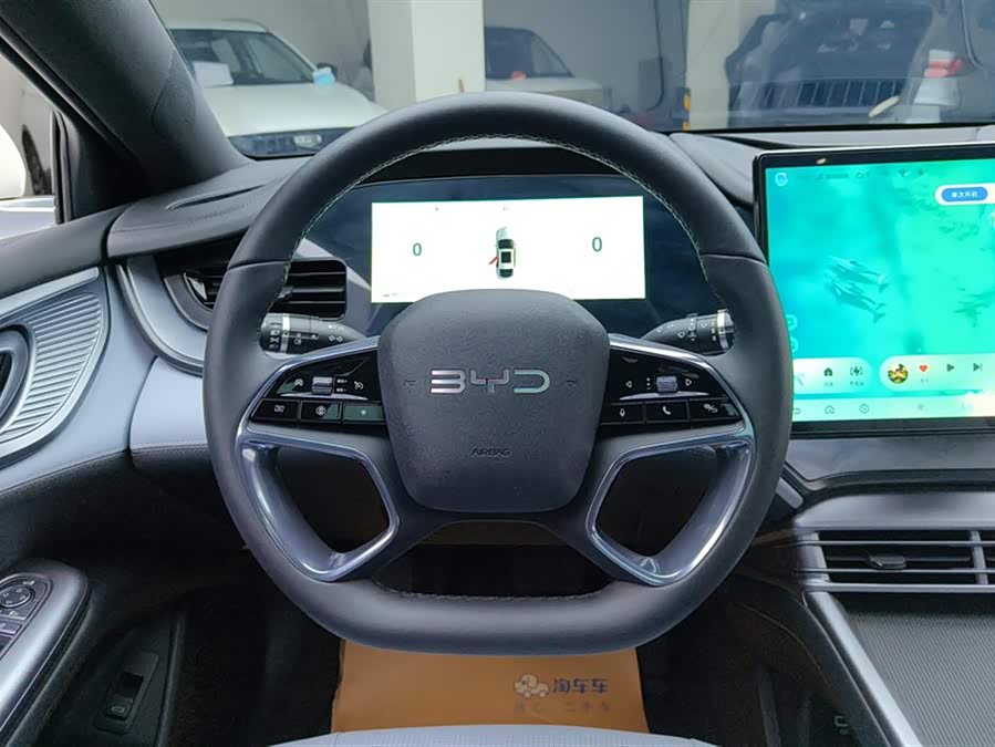 Seal 2023 DM-i 1.5L 121km Luxury - zdjęcie 15