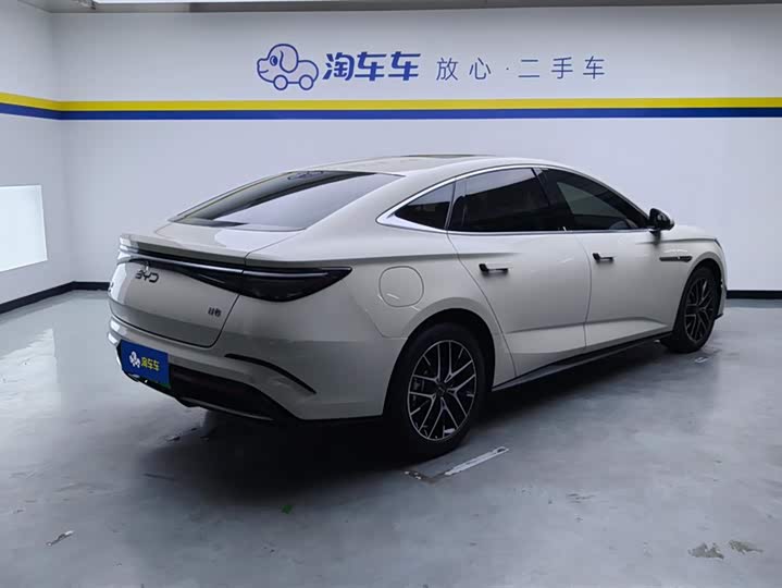 Seal 2023 DM-i 1.5L 121km Luxury - zdjęcie 19