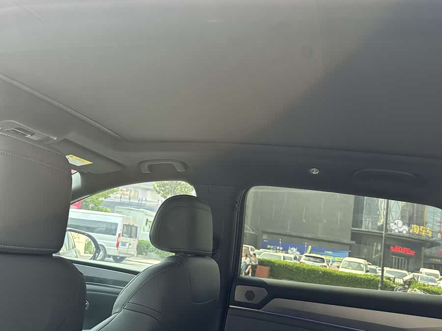 Song L DM-i 2025 Smart Driving 160km Beyond - zdjęcie 7