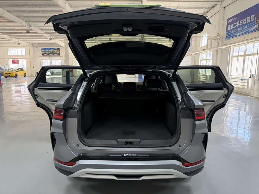 Song PLUS New Energy 2023 Champion Edition DM-i 110KM Flagship PLUS - zdjęcie 16