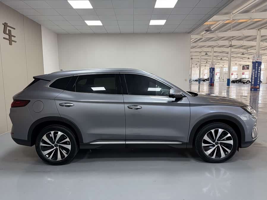 Song PLUS New Energy 2023 Champion Edition DM-i 110KM Flagship PLUS - zdjęcie 7