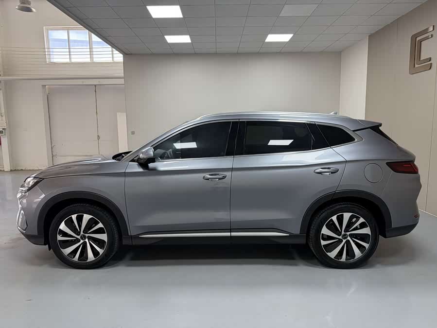 Song PLUS New Energy 2023 Champion Edition DM-i 110KM Flagship PLUS - zdjęcie 8