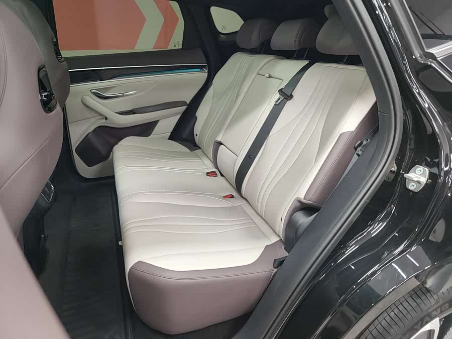 Song PLUS New Energy 2025 DM-i Intelligent Driving Version 112KM Premium - zdjęcie 11
